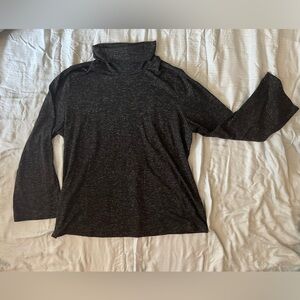 Loose Turtleneck Shirt